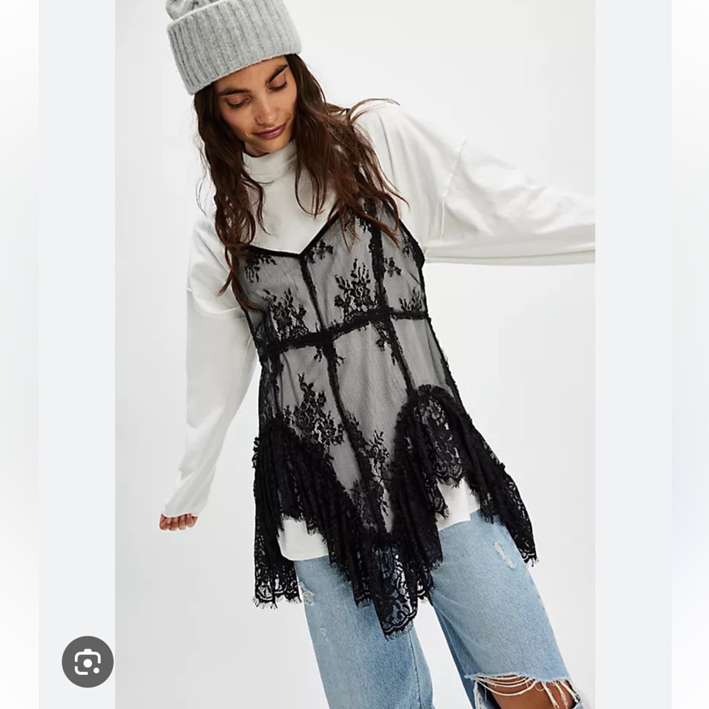 Free People Dream Walk Lace Fairy Ruffles Hem Tunic Top